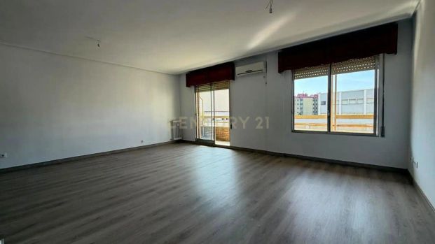 Apartamento de alquiler en Calle San Pedro de Alcántara, Cáceres‎, Spain, 16, Centro - Photo 1