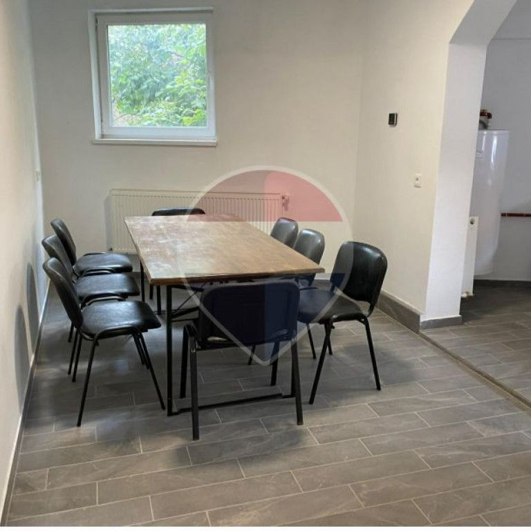Casă de închiriat–ideală cazare personal muncitor sau familie - Photo 1