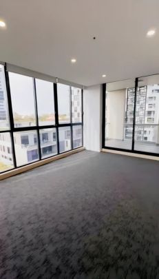 12 DEFRIES AVENUE, Sydney - Photo 1