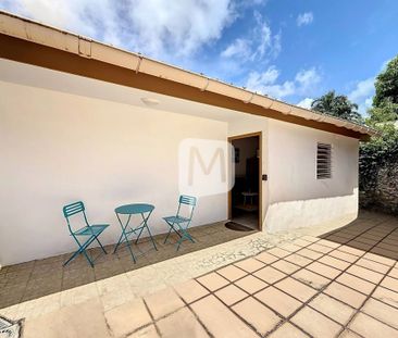 Location Appartement 1 pièce 25m² REMIRE MONTJOLY 97354 - Photo 5