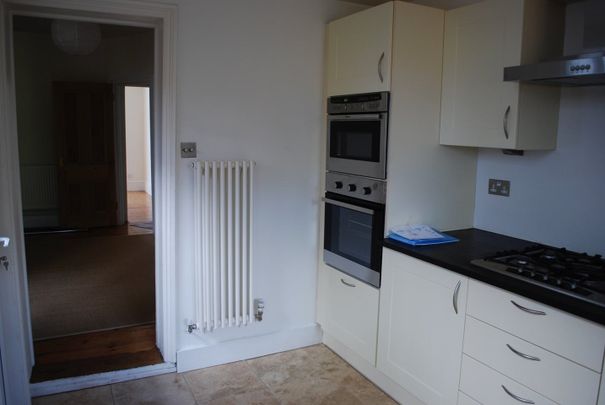 4 Bed Terraced House, Surrey Road, SE15 - Photo 1