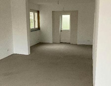 Ideal für kleine Praxis oder Büro! Gewerberäume im Wohngebiet Auefeld in EG-Lage - Foto 1