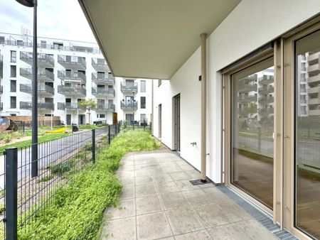 Gartenwohnung mit Altbauflair - 3 Meter Raumhöhe - Fußbodenheizung mittels Fernwärme - Photo 2