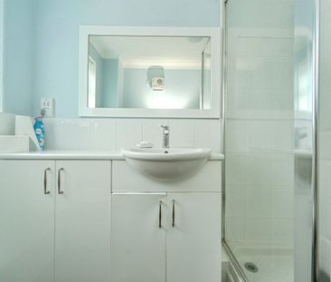 Benbow Avenue - Photo 1