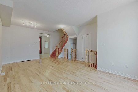 Townhouse For Lease | E7363178 - Photo 2