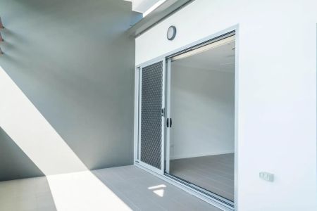 Spacious and perfectly located apartment - Photo 4