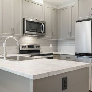 UNIT 1313 - BRAND NEW VANTAGE 2 BEDROOM+ 1 BATH FOR RENT - Photo 2