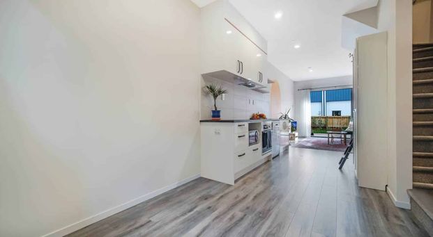 Stunning 2Bedroom with spacious storage townho... - Photo 1