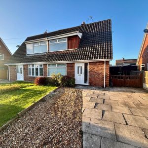 Derwent Avenue, Winsford - Photo 2