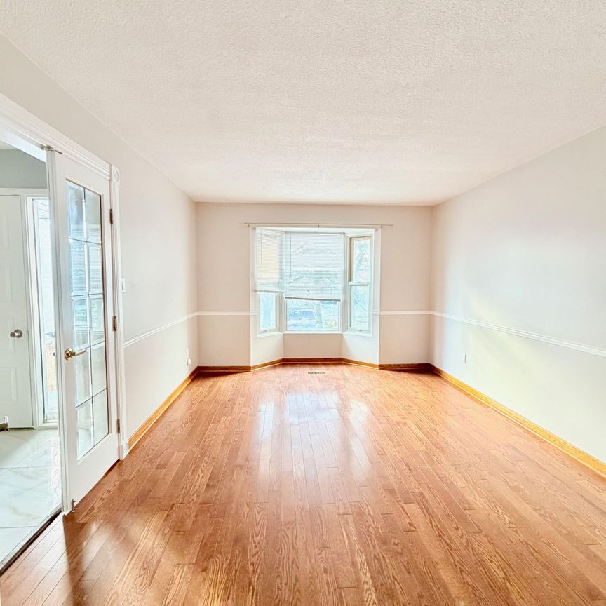 For Lease - 41 Broadbridge Drive Unit# Room 1, Toronto, Ontario - Photo 1