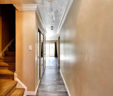 For Lease - 100 Quigley Road Unit# 141, Hamilton, Ontario - Photo 2