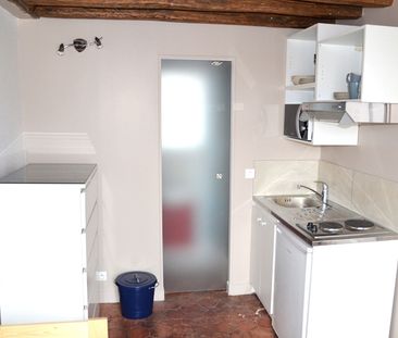 Location Appartement 1 pièce 13m² - Photo 2