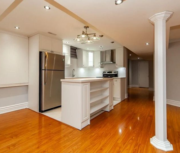 For Lease - 3262 Crimson King Circle, Mississauga, Ontario - Photo 3