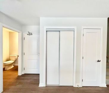 For Lease - 1120 Creekway Private, Kanata, Ontario - Photo 1