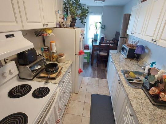 316 Westdale Ave, Unit 302, Kingston, ON - Photo 1