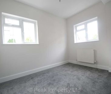 Pall Mall, Leigh On Sea - Photo 2