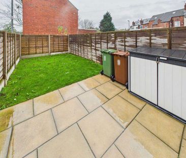 2 bedroom terraced house to rent - Photo 6