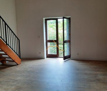 Appartement 5 pièces, 120m²en location à Les Tourrettes745 € par mo... - Photo 1