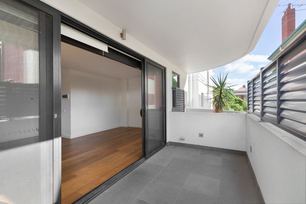 3/10 Ellesmere Road, Windsor - Photo 1