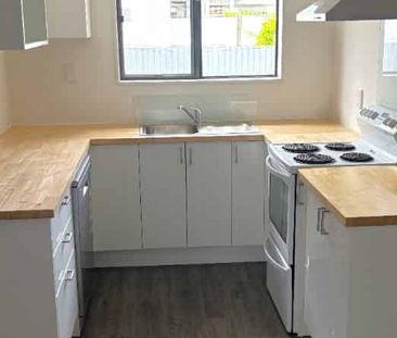 3-Brm Unit - Hastings Central - Photo 2