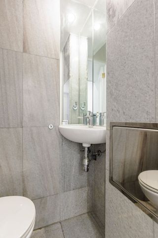 Mieszkanie przy Ogrodzie Saskim lokal/biuro 85 m² - Photo 3