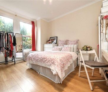 Strathleven Road, London, SW2 5LA - Photo 2