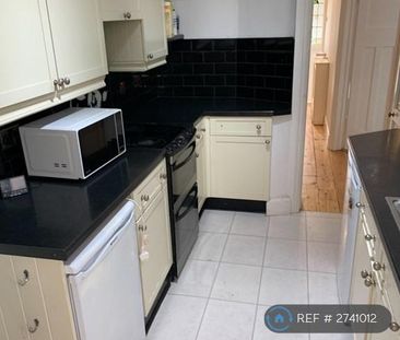 4 bedroom terraced house to rent - Photo 2