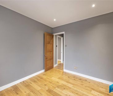 3 bedroom apartment to rent - Photo 3