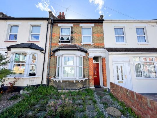 2 bedroom terraced house to rent - Photo 1