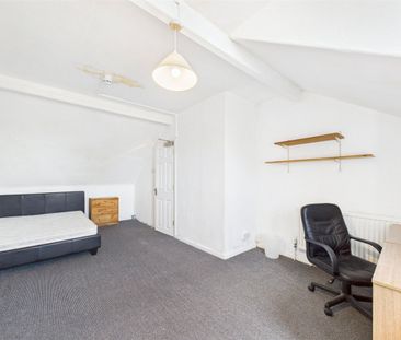 Clifton Street, Beeston, Nottingham, Nottinghamshire, NG9 - Photo 5