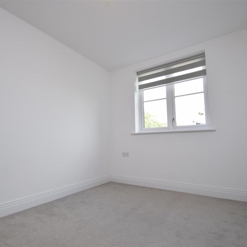 Orchid House, Carew Road, Northwood, HA6 - Photo 1