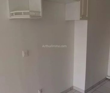 Location Appartement 3 pièces 60 m2 à Le Plessis-Trévise - Photo 2