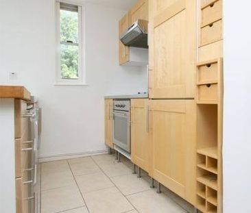 3 Bed Terraced House, Barset Road, SE15 - Photo 4