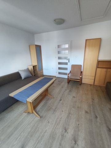 Podzamcze 2-pok. mieszkanie z niezależną kuchnią - Photo 4