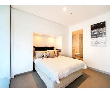 510/53 Batman Street - Photo 2