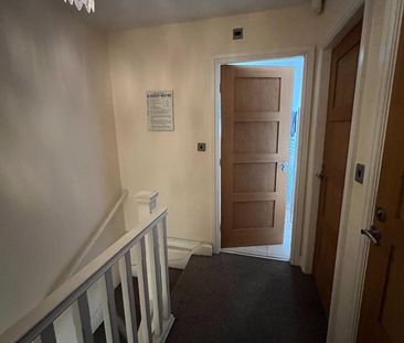 1 bedroom house of multiple occupation to rent - Photo 3
