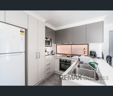 2/28 Ellis Street, Wilsonton, Qld 4350 - Photo 3
