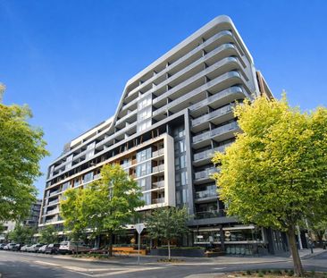 Stylish Ground-Floor Living with Private Courtyard in the Heart of ... - Photo 5