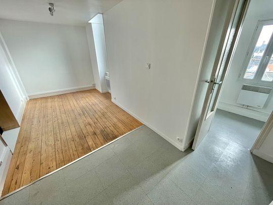 A LOUER - NANTES CATHEDRALE - Charmant 2 pièces de 29.76 m² - Photo 1