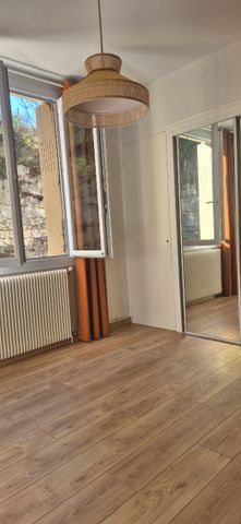 Location Appartement 3 pièces 89m² - Photo 5