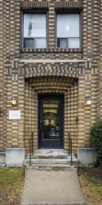 119 Eglinton Avenue West - Photo 4