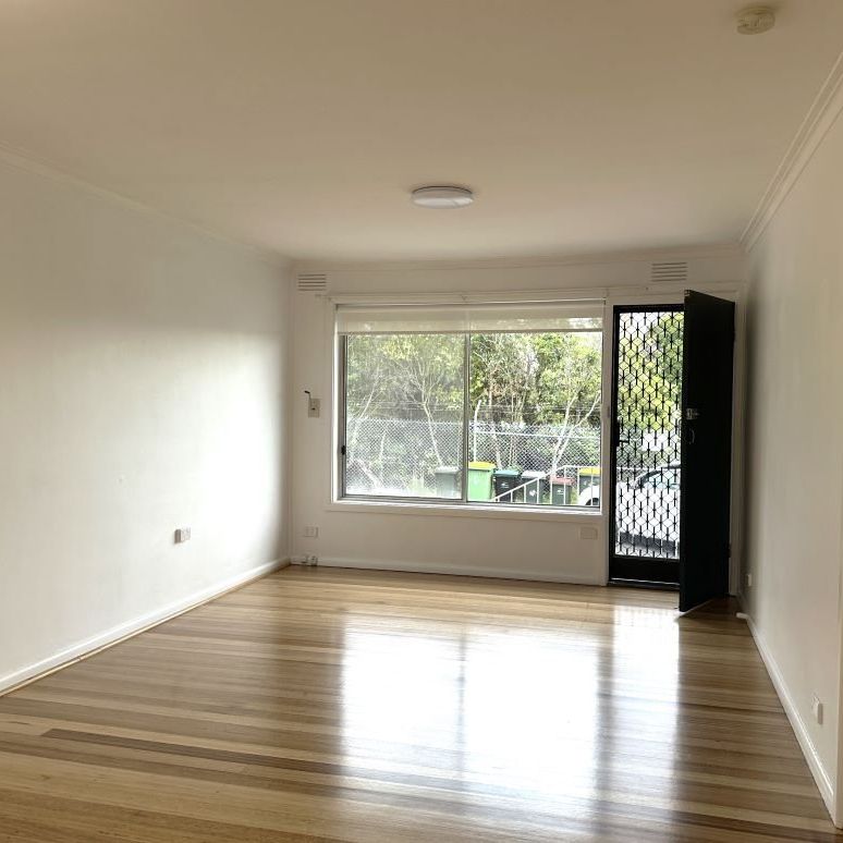 1/59 Thackeray Road, Reservoir VIC 3073 - Photo 1