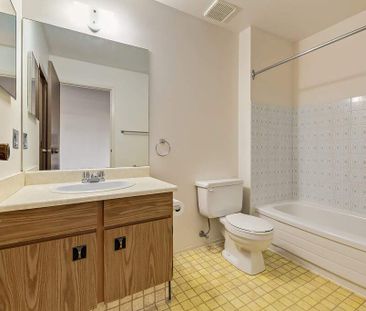 Classic Suite - 2 Bedroom - Photo 2