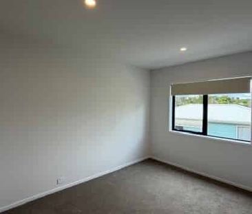 Brand New on Boucher - Photo 4