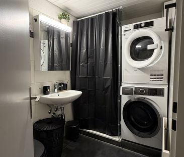 5.5 Zimmer, 2. Stock - Photo 2