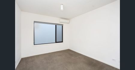 5 Mainridge Vista, Keilor East, Vic 3033 - Photo 3