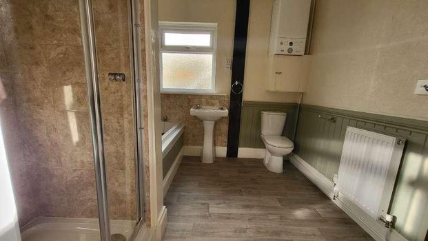 Hills View, Barnstaple, EX32 - Photo 1