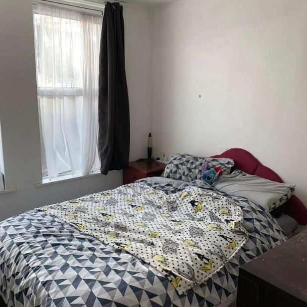 Portland House Grosvenor Road, SO17 - Photo 1