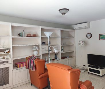 Location Appartement 3 pièces 81m² SETE 34200 - Photo 2