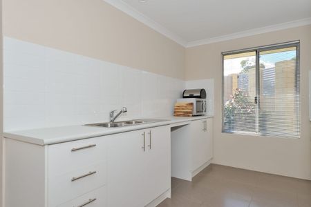 AFFORDABLE HIDDEN GEM - Photo 4